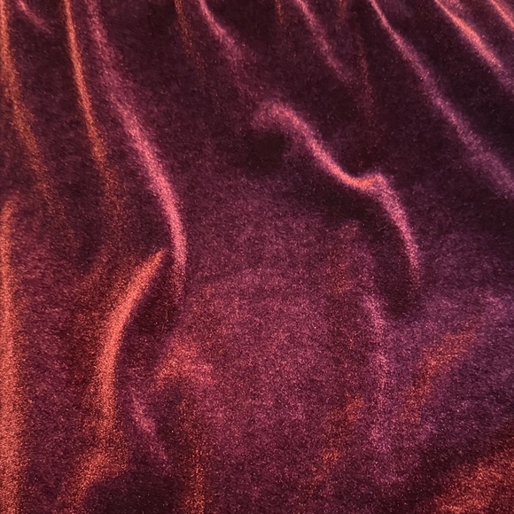 Vintage Lord & Taylor Velvet Pencil Skirt in Rich Burgundy - Picture 3 of 6